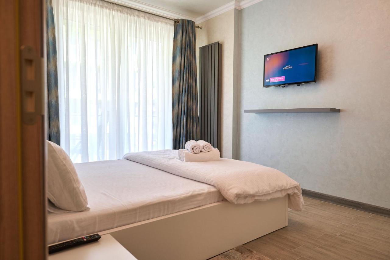 Moonstar Apartment - Spa N Pools Beach Resort Мамая Экстерьер фото